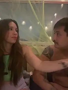 emmablog online show from October 16, 2025, 2:01 am