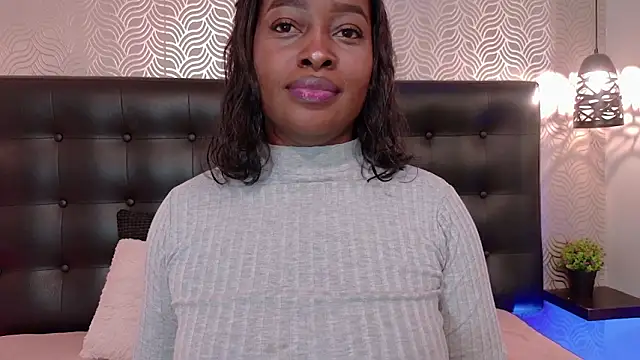 Snapshot of NaiaraMasson_ chatting on March 26, 2026, 12:33 pm NaiaraMasson online show from March 26, 2026, 12:33 pm