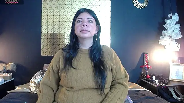 kinky momm online show from March 18, 2026, 4:43 pm