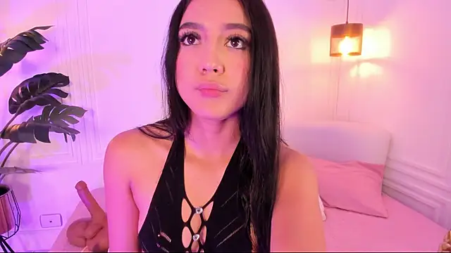 Dafne Hillss online show from March 3, 2026, 11:38 am