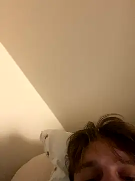 Snapshot of friendswhofuck chatting on September 16, 2025, 5:58 pm friendswhofuck online show from September 16, 2025, 5:58 pm