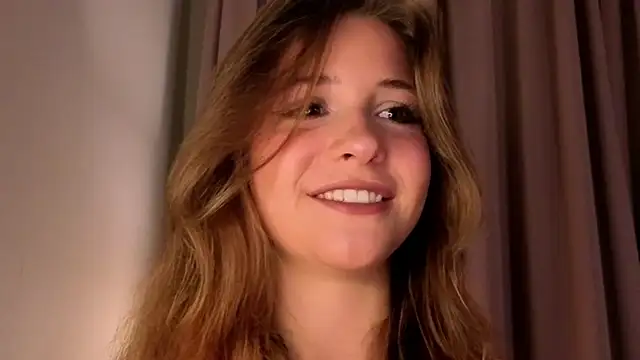 Snapshot of LoveSeekins chatting on November 24, 2025, 7:35 pm LoveSeekins online show from November 24, 2025, 7:35 pm