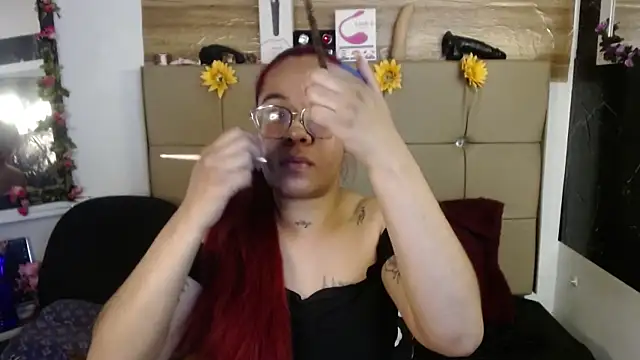 MIA  SPENCER online show from March 31, 2026, 8:20 pm