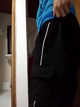 kittymutant99 online show from February 26, 2026, 1:21 pm