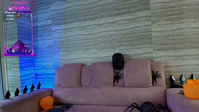 Snapshot of Teffy_Cute_ chatting on October 20, 2025, 6:08 pm Teffy Cute  online show from October 20, 2025, 6:08 pm