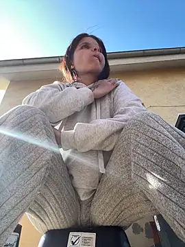 Brutecia2002 online show from March 9, 2026, 12:09 pm