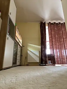 Brutecia2002 online show from April 10, 2026, 9:47 am