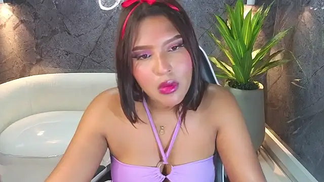 Snapshot of naomi_tp chatting on October 3, 2025, 7:55 pm naomi tp online show from October 3, 2025, 7:55 pm