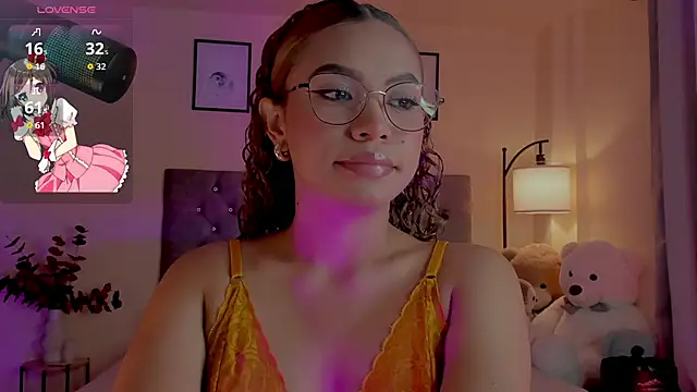 Snapshot of OxanaFedorova1- chatting on February 4, 2026, 8:25 pm OxanaFedorova1- online show from February 4, 2026, 8:25 pm