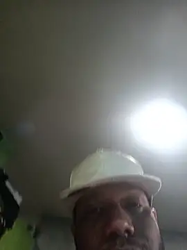 JoselitoVrgn online show from June 18, 2026, 8:02 pm