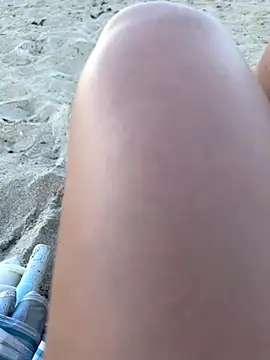 carynn online show from October 26, 2025, 9:21 pm