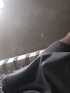 pus ylover online show from April 21, 2026, 7:58 am