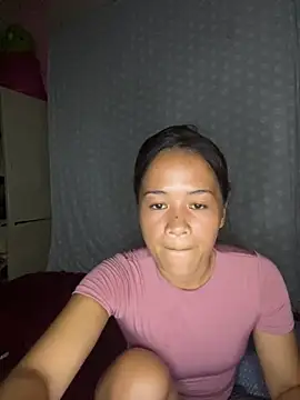 Snapshot of slimmy_ME chatting on November 23, 2025, 1:44 pm slimmy ME online show from November 23, 2025, 1:44 pm