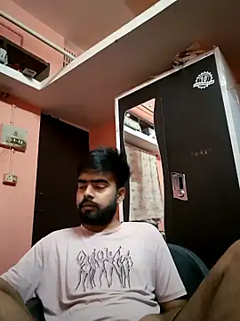 soniriyaa010101 online show from March 25, 2026, 9:04 am