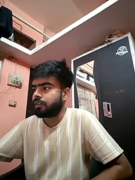 soniriyaa010101 online show from March 31, 2026, 10:26 am