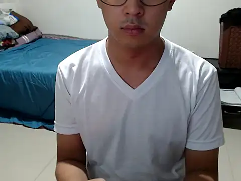 Snapshot of itsyour_Asianboy15 chatting on February 24, 2026, 5:55 pm itsyour Asianboy15 online show from February 24, 2026, 5:55 pm