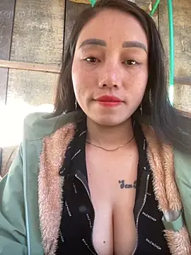 chipp-bong online show from November 29, 2025, 1:30 am