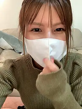 Snapshot of -Hikari-00- chatting on February 5, 2026, 1:32 am -Hikari-00- online show from February 5, 2026, 1:32 am