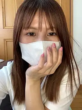 -Hikari-00- online show from May 13, 2026, 1:25 am