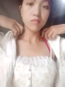 nakaki-00 online show from September 27, 2025, 1:54 am