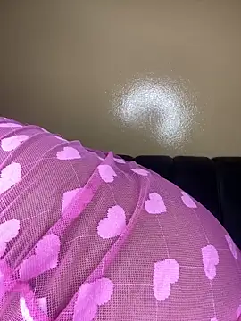 Snapshot of MilfBoobsxx chatting on April 16, 2026, 4:08 pm MilfBoobsxx online show from April 16, 2026, 4:08 pm