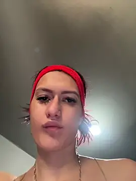 Caroline daring online show from March 2, 2026, 4:58 pm