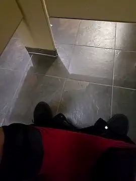 Snapshot of maxelbueno chatting on September 28, 2025, 9:09 pm maxelbueno online show from September 28, 2025, 9:09 pm