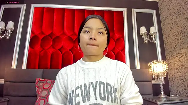 SharonBonet online show from January 6, 2026, 11:03 am