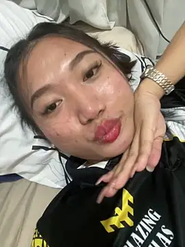 cassie cakes online show from March 18, 2026, 11:35 am