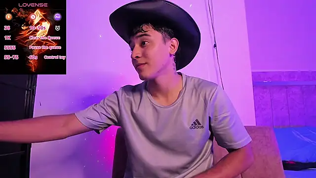 Snapshot of Austin_Cardieff_ chatting on September 17, 2025, 3:30 am Austin Cardieff online show from September 17, 2025, 3:30 am