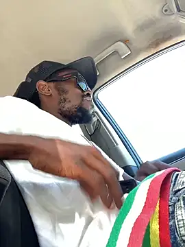 Snapshot of toy-boyluv chatting on September 15, 2025, 4:51 pm toy-boyluv online show from September 15, 2025, 4:51 pm