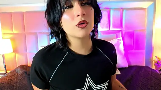 RobinBennett online show from May 23, 2026, 12:42 pm