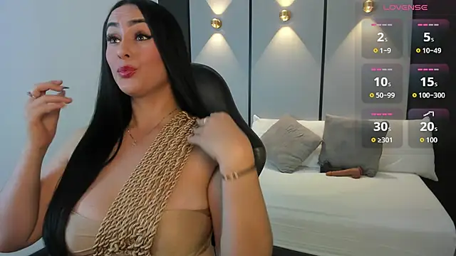 ashly moonn online show from May 30, 2026, 12:35 pm