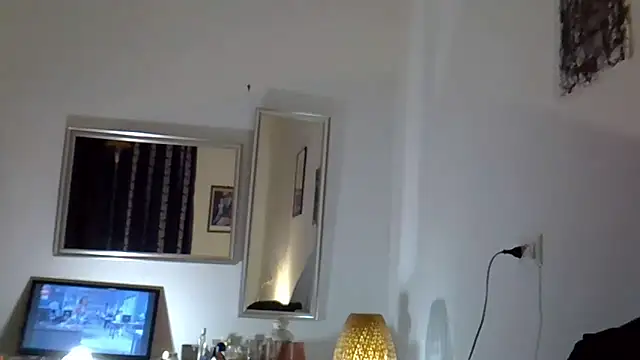 Snapshot of Astrid3 chatting on March 30, 2026, 9:05 pm Astrid3 online show from March 30, 2026, 9:05 pm