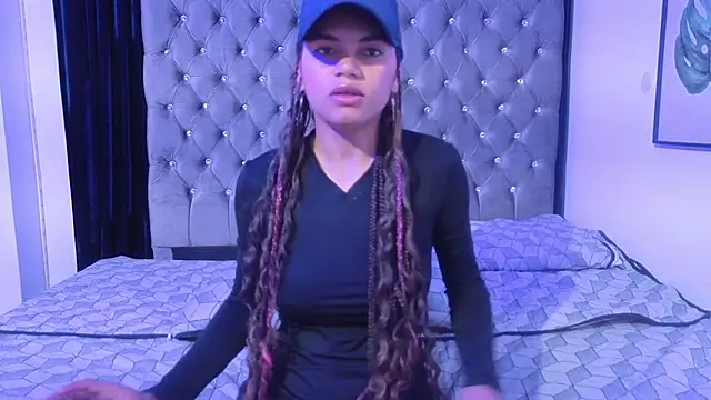 Snapshot of Angelina_rossy chatting on February 18, 2026, 4:25 pm Angelina rossy online show from February 18, 2026, 4:25 pm