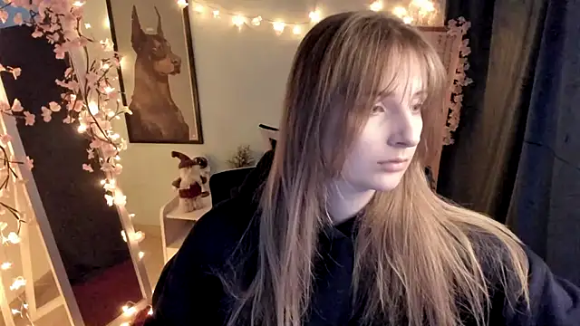 NeyliDream online show from February 2, 2026, 1:32 pm