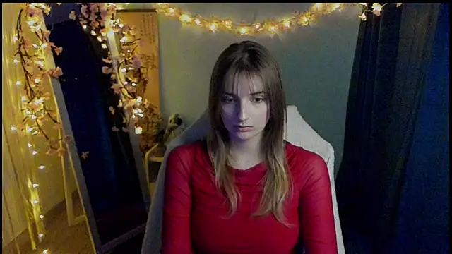 NeyliDream online show from March 3, 2026, 1:39 pm