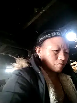 Samdim23 online show from November 15, 2025, 2:42 am