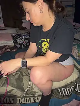 shortywidaphatty online show from November 29, 2025, 11:24 am