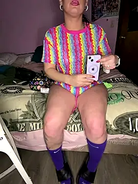 shortywidaphatty online show from December 19, 2025, 2:02 pm