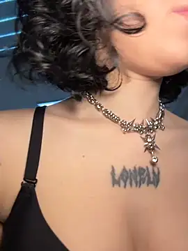 MaryMe   online show from April 13, 2026, 5:02 am