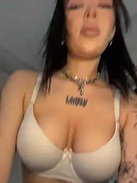 MaryMe   online show from April 16, 2026, 5:08 am