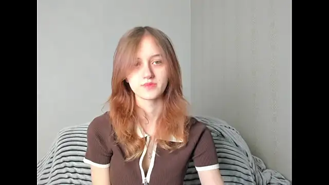 dreamy pollyyy online show from January 12, 2026, 2:39 am