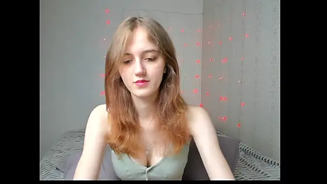 Snapshot of dreamy_pollyyy chatting on May 22, 2026, 4:41 am dreamy pollyyy online show from May 22, 2026, 4:41 am