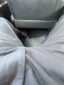 your-hugehard-ashi online show from December 3, 2025, 5:37 am