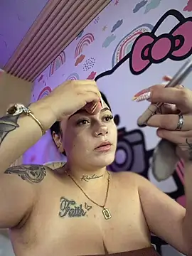 Snapshot of Megaan__More chatting on February 14, 2026, 2:52 am Megaan More online show from February 14, 2026, 2:52 am