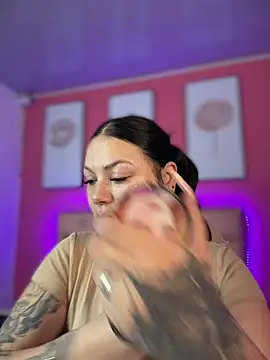 Snapshot of Megaan__More chatting on February 15, 2026, 2:30 am Megaan More online show from February 15, 2026, 2:30 am