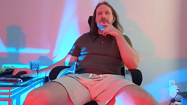 AlbinoAdonis online show from September 20, 2025, 9:16 pm