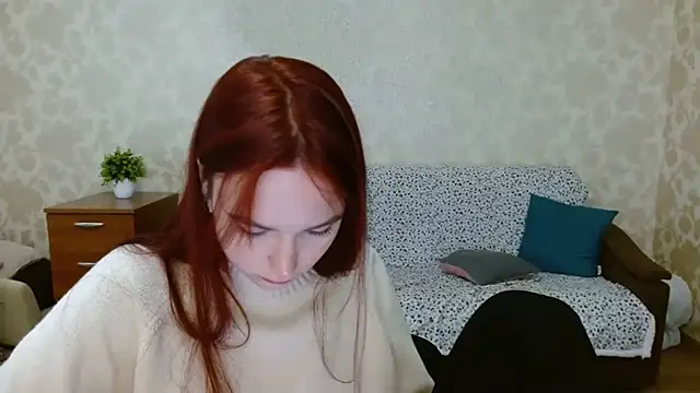 aFoxie online show from October 3, 2025, 7:44 pm
