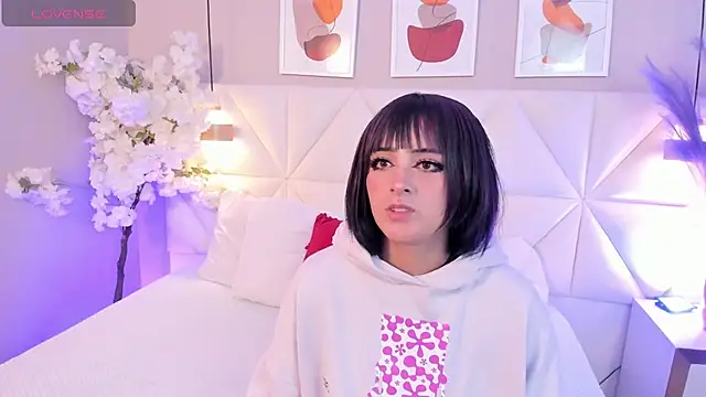 Snapshot of Adara__carter_ chatting on October 1, 2025, 3:34 am Adara  carter  online show from October 1, 2025, 3:34 am
